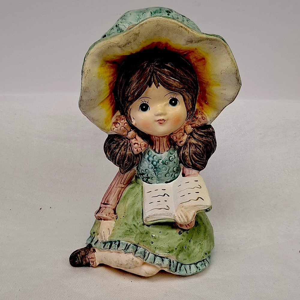 Vintage Chalkware hand-painted bonnet girl coin bank marked Japan